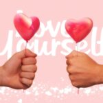 自己肯定感を育てる「Love Yourself」のメッセージとハートの画像